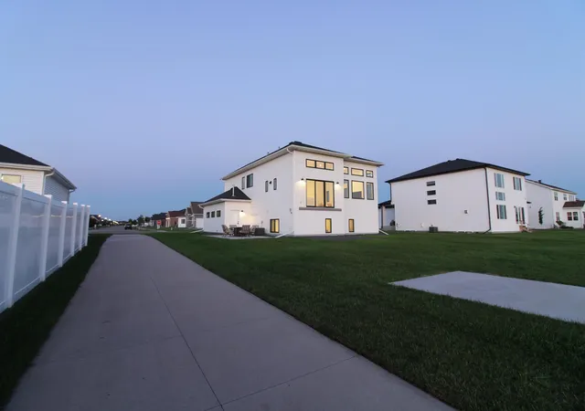 Photo 3 of Single family home for sale at 5006 11th Street W, West Fargo, ND 58078 | MLS# 7104972 | Listing updated on 2026-09-22
