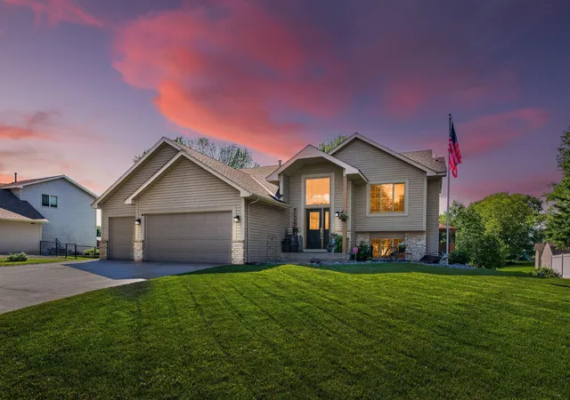 Homes for sale in Rogers, MN | 13825 Mallard Trl, Rogers, MN 55374 | MLS# 7104996