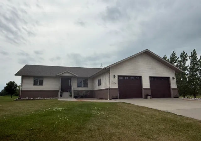 Homes for sale in Ada, MN | 703 7Th St W, Ada, MN 56510 | MLS# 7105031