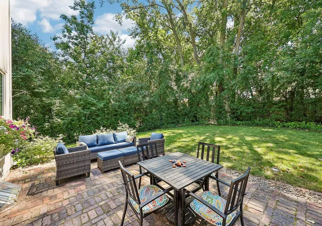 Photo 3 of Sale Pending at 5551 W 93rd Street, Minneapolis, MN 55437 | MLS# 7105057 | Listing updated on 2026-08-16