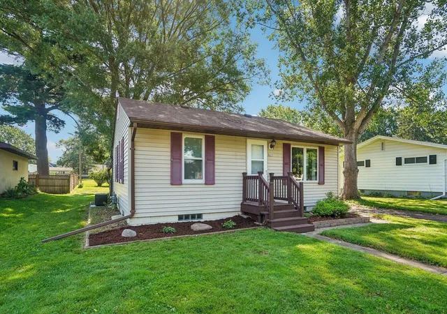 2nd image of 409 Birchwood Ave, Amery, WI 54001 | MLS# 7105108