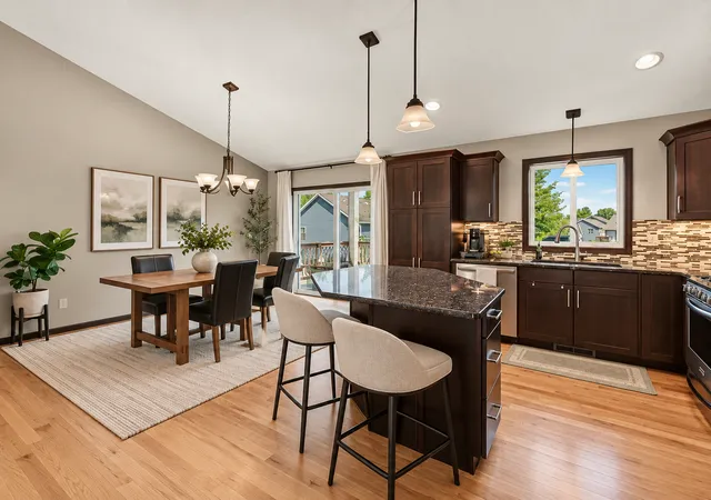 Photo 2 of Single family home for sale at 2101 Starburst Dr Sw, Rochester, MN 55902 | MLS# 7105132 | Listing updated on 2026-10-08