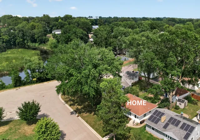 Photo 3 of Single family home for sale at 45 21st Avenue N, Hopkins, MN 55343 | MLS# 7105143 | Listing updated on 2026-08-28