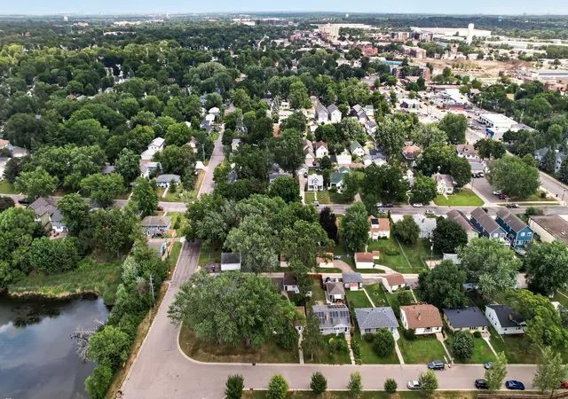 Photo 4 of Single family home for sale at 45 21st Avenue N, Hopkins, MN 55343 | MLS# 7105143 | Listing updated on 2026-08-28