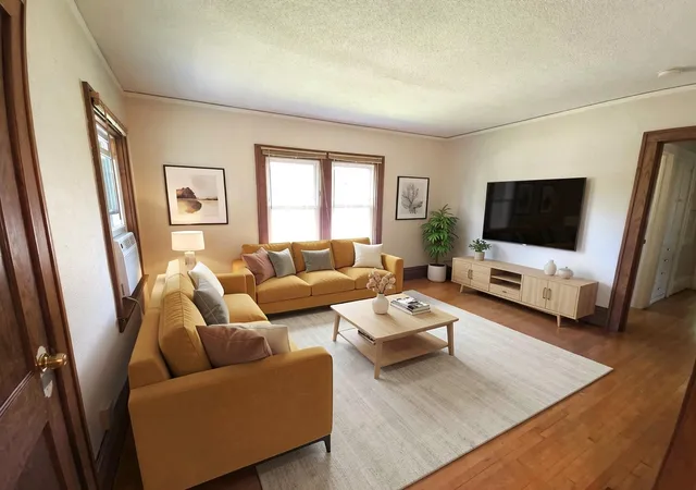 Photo 5 of Single family home for sale at 920 20th Avenue SE, Minneapolis, MN 55414 | MLS# 7105158 | Listing updated on 2026-08-29
