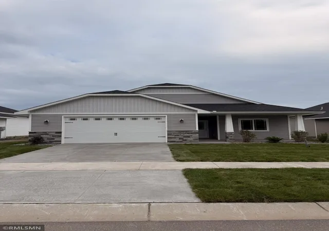 Photo 1 of Single family home for sale at 3112 Zuni St N, Anoka, MN 55303 | MLS# 7105183 | Listing updated on 2026-09-01