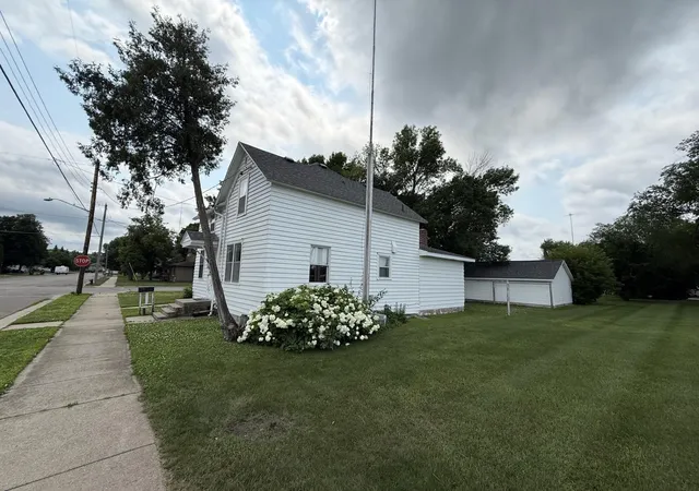 3rd image of 317 3Rd Ave S, Cold Spring, MN 56320 | MLS# 7105210
