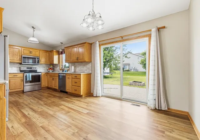 4th image of 202 Rainbow Dr, Marshall, MN 56258 | MLS# 7105215