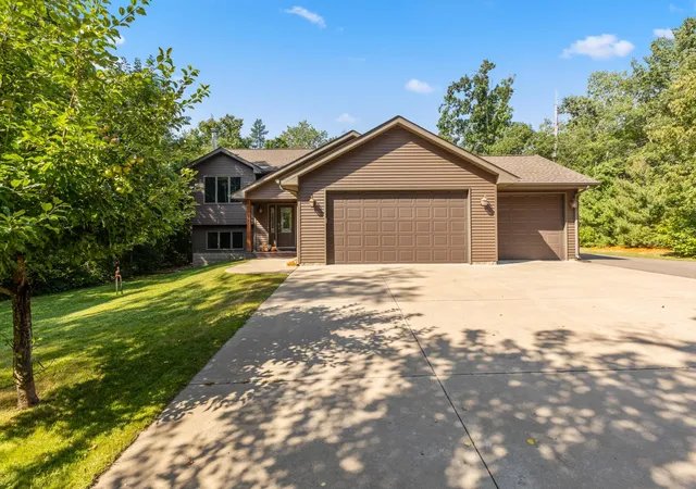 Homes for sale in Crosslake, MN | 33921 Wild Wind Ranch Dr, Crosslake, MN 56442 | MLS# 7105217