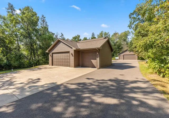 3rd image of 33921 Wild Wind Ranch Dr, Crosslake, MN 56442 | MLS# 7105217