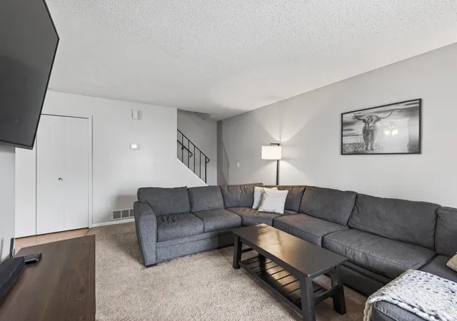 Homes for sale in Shoreview, MN | 5973 Dellwood Ave, Shoreview, MN 55126 | MLS# 7105240