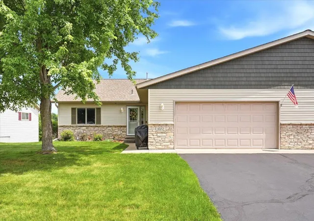 Homes for sale in New Richmond, WI | 1022 W Ridge Ct #38, New Richmond, WI 54017 | MLS# 7105244