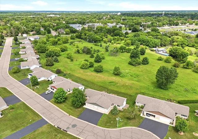 Homes for sale in New Richmond, WI | 1022 W Ridge Ct #38, New Richmond, WI 54017 | MLS# 7105244