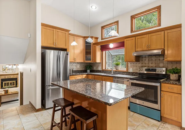 Photo 3 of Sale Pending at 4640 Goldenrod Ln N, Minneapolis, MN 55442 | MLS# 7105261 | Listing updated on 2026-09-25