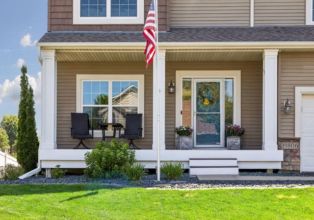 Photo 3 of Sale Pending at 19806 Dover Dr, Farmington, MN 55024 | MLS# 7105292 | Listing updated on 2026-08-16