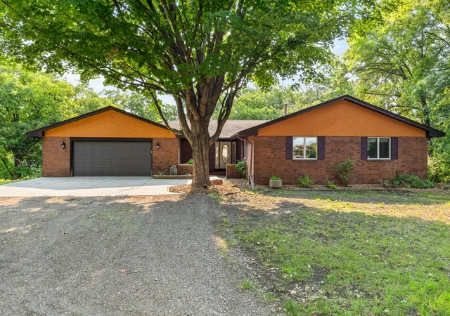 2nd image of 17991 Natchez Ave, Prior Lake, MN 55372 | MLS# 7105306