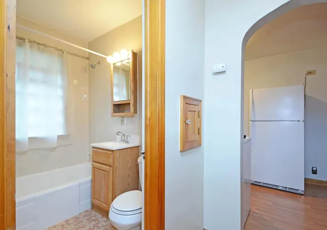 Photo 4 of House for sale at 4255 Thomas Ave N, Minneapolis, MN 55412 | MLS# 7105318 | Listing updated on 2026-08-20