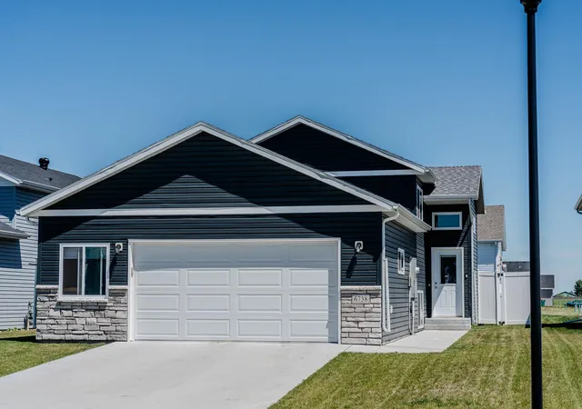 1st image of 6738 Joseph St, Horace, ND 58047 | MLS# 7105326