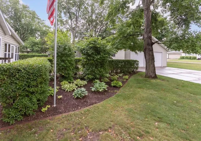 Homes for sale in Menomonie, WI | 2216 3Rd St E, Menomonie, WI 54751 | MLS# 7105353