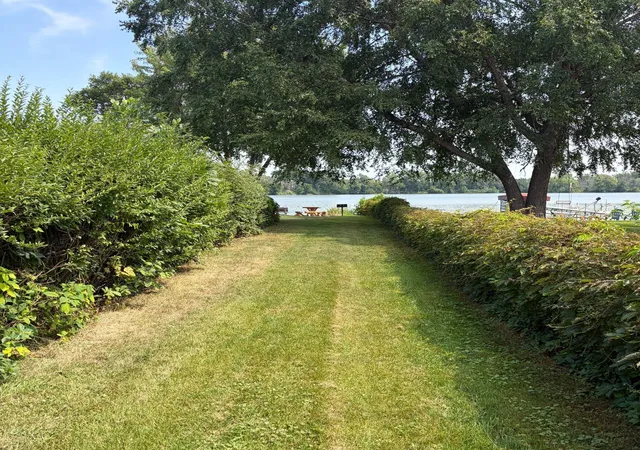 Photo 4 of Sale Pending at 1405 16th Street NW, Saint Paul, MN 55112 | MLS# 7105356 | Listing updated on 2026-10-28