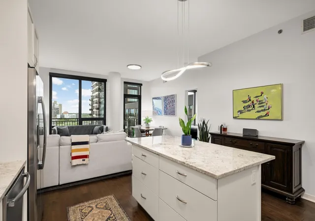 1st image of 1240 S 2nd St #825, Minneapolis, MN 55415 | MLS# 7105361