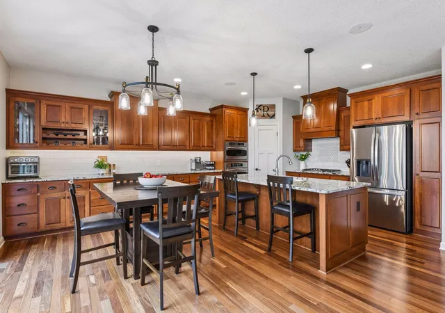 4th image of 16527 75Th Ave N, Maple Grove, MN 55311 | MLS# 7105366