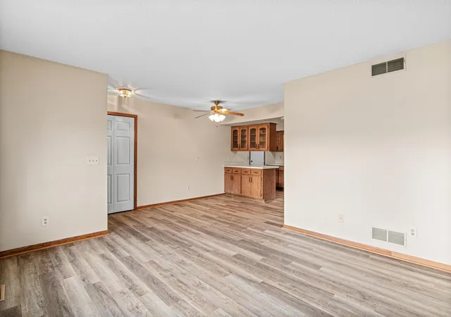 Homes for sale in Shoreview, MN | 4793 Avon St, Shoreview, MN 55126 | MLS# 7105417