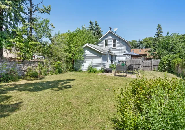 Photo 3 of Single family home for sale at 520 Fred St, Saint Paul, MN 55130 | MLS# 7105418 | Listing updated on 2026-09-25