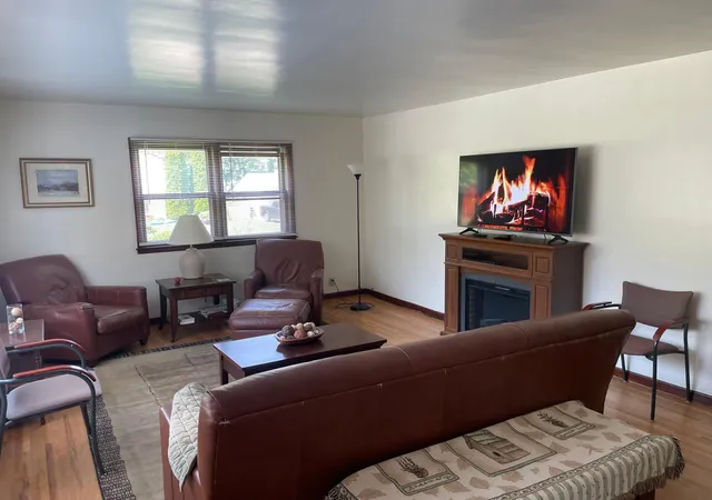 Homes for sale in Albert Lea, MN | 1806 Bellview Ln, Albert Lea, MN 56007 | MLS# 7105479