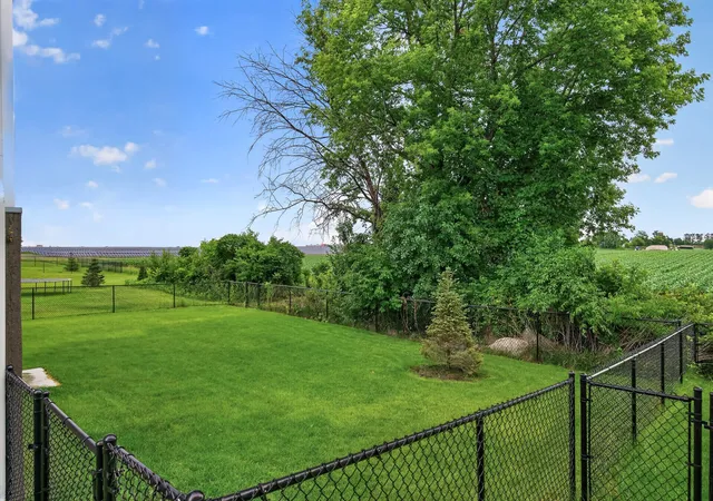 Photo 2 of Single family home for sale at 14427 Quintana St Nw, Anoka, MN 55303 | MLS# 7105499 | Listing updated on 2026-08-28