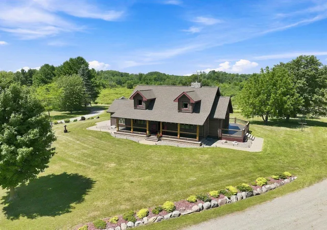 Photo 2 of Single family home for sale at 16672 State Hwy 95, Princeton, MN 55371 | MLS# 7105511 | Listing updated on 2026-08-19