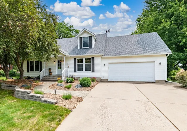 Homes for sale in River Falls, WI | 67 W Wood Ridge Dr, River Falls, WI 54022 | MLS# 7105522