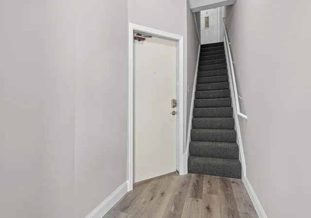 Listing Photo 5 - Condo for sale in building located at 2121 13th Ave S, Minneapolis, MN 55404