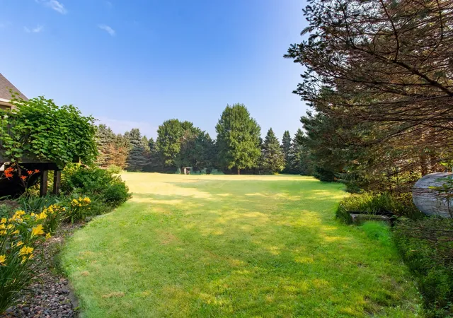 Photo 3 of Single family home for sale at 12480 212th Avenue NE, New London, MN 56273 | MLS# 7105626 | Listing updated on 2026-09-03