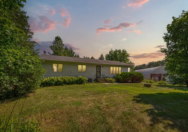 Photo 1 of Single family home for sale at 5177 255th Street E, Faribault, MN 55021 | MLS# 7105646 | Listing updated on 2026-10-26