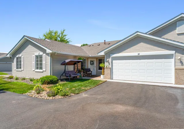 5th image of 14 3Rd St Nw, Saint Michael, MN 55376 | MLS# 7105658
