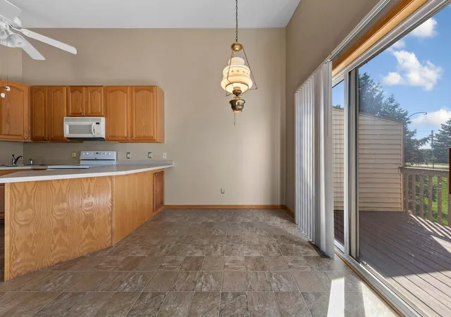 Homes for sale in Faribault, MN | 1320 S Trail Dr, Faribault, MN 55021 | MLS# 7105691