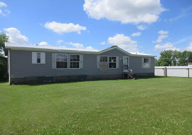 Photo 2 of Single family home for sale at 106 Brisbane Ln, Emerado, ND 58228 | MLS# 7105723 | Listing updated on 2026-07-29