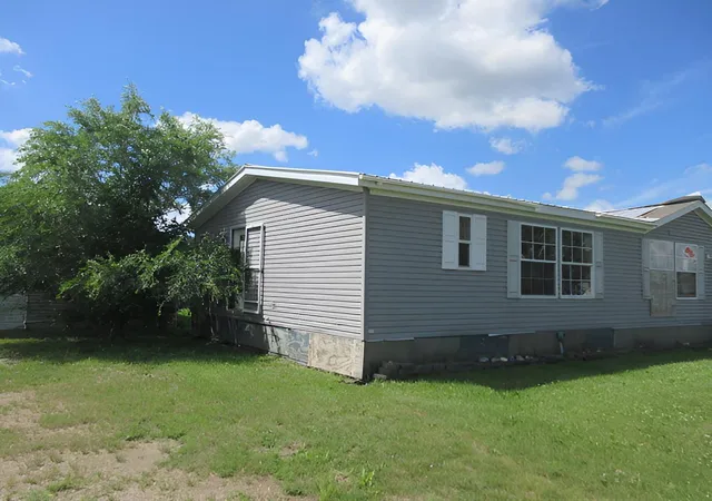 Photo 3 of Single family home for sale at 106 Brisbane Ln, Emerado, ND 58228 | MLS# 7105723 | Listing updated on 2026-07-29