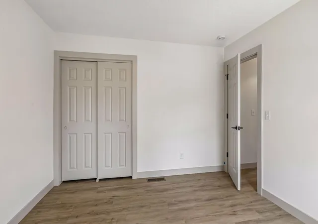 61st image of 2414 Como Ave Se, Minneapolis, MN 55414 | MLS# 7105746