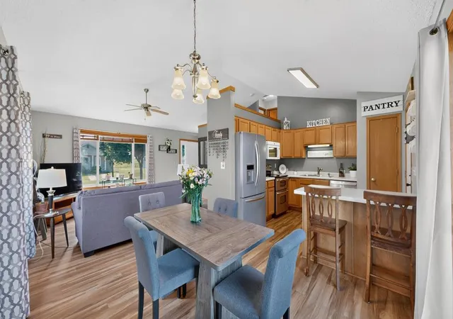 5th image of 522 Brook Ave, Saint Charles, MN 55972 | MLS# 7105752