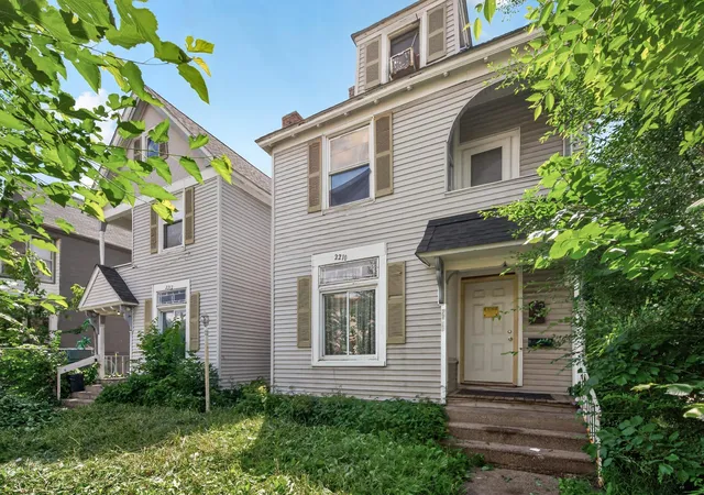 1st image of 2210 Oakland Ave, Minneapolis, MN 55404 | MLS# 7105774