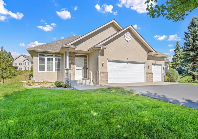 Photo 1 of Single family home for sale at 19132 Inndale Dr, Lakeville, MN 55044 | MLS# 7105782 | Listing updated on 2026-09-23