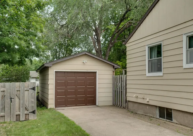 5th image of 424 15Th St S, Moorhead, MN 56560 | MLS# 7105784