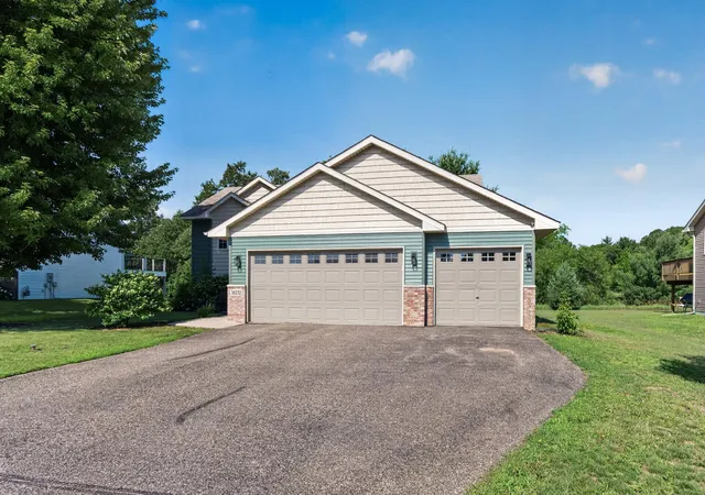 1st image of 26232 24th St W, Zimmerman, MN 55398 | MLS# 7105791