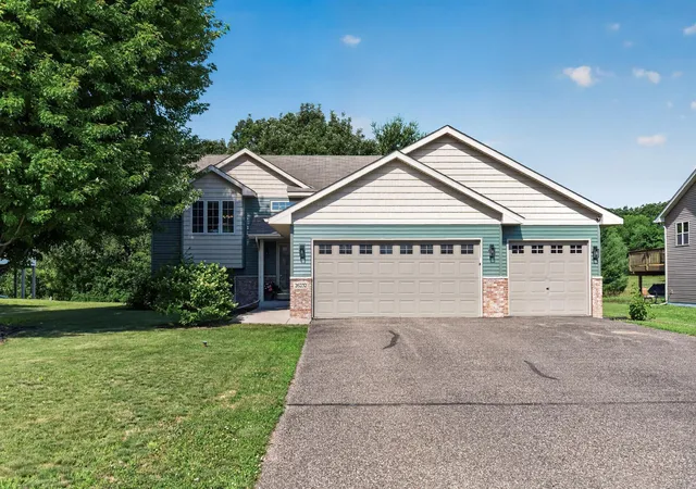 2nd image of 26232 24th St W, Zimmerman, MN 55398 | MLS# 7105791