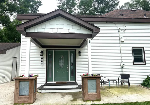 Photo 3 of Single family home for sale at 640 3rd Street N, Dassel, MN 55325 | MLS# 7105804 | Listing updated on 2026-10-19