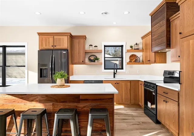 Photo 3 of Single family home for sale at 1560 Carlton Ave W, Cloquet, MN 55720 | MLS# 7105822 | Listing updated on 2026-09-24