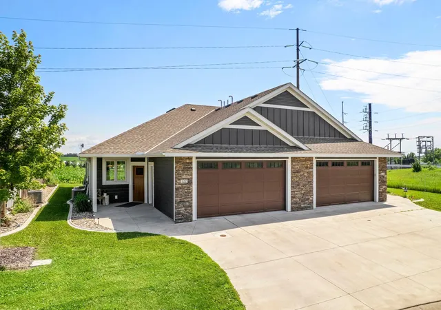 1st image of 127 Highland Cir, Dassel, MN 55325 | MLS# 7105869