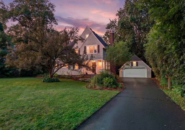 Photo 3 of Sale Pending at 1244 Roselawn Ave W, Saint Paul, MN 55113 | MLS# 7105883 | Listing updated on 2026-10-01